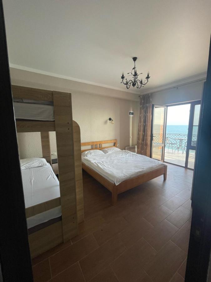 Leon Beach Hotel New Athos Exteriér fotografie